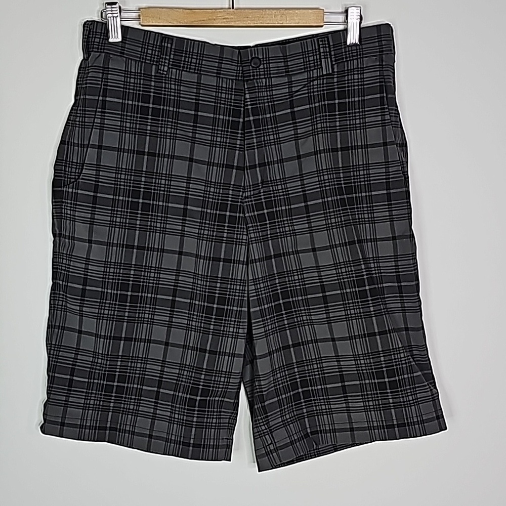 Nike drifit tour performance medium gray and black plaid shorts